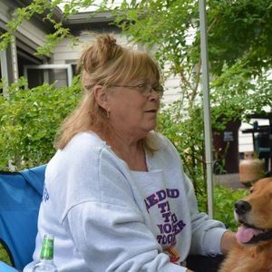 Meet your Posher, Debbie